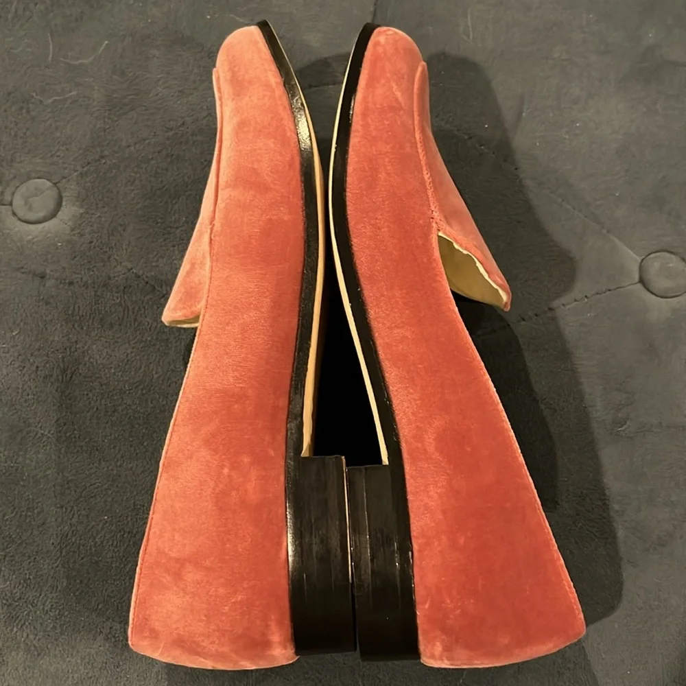 Bettye Muller NY Size 6 Soft Pink Regency Velvet Slip On Loafers Leather Sole - Picture 5 of 10